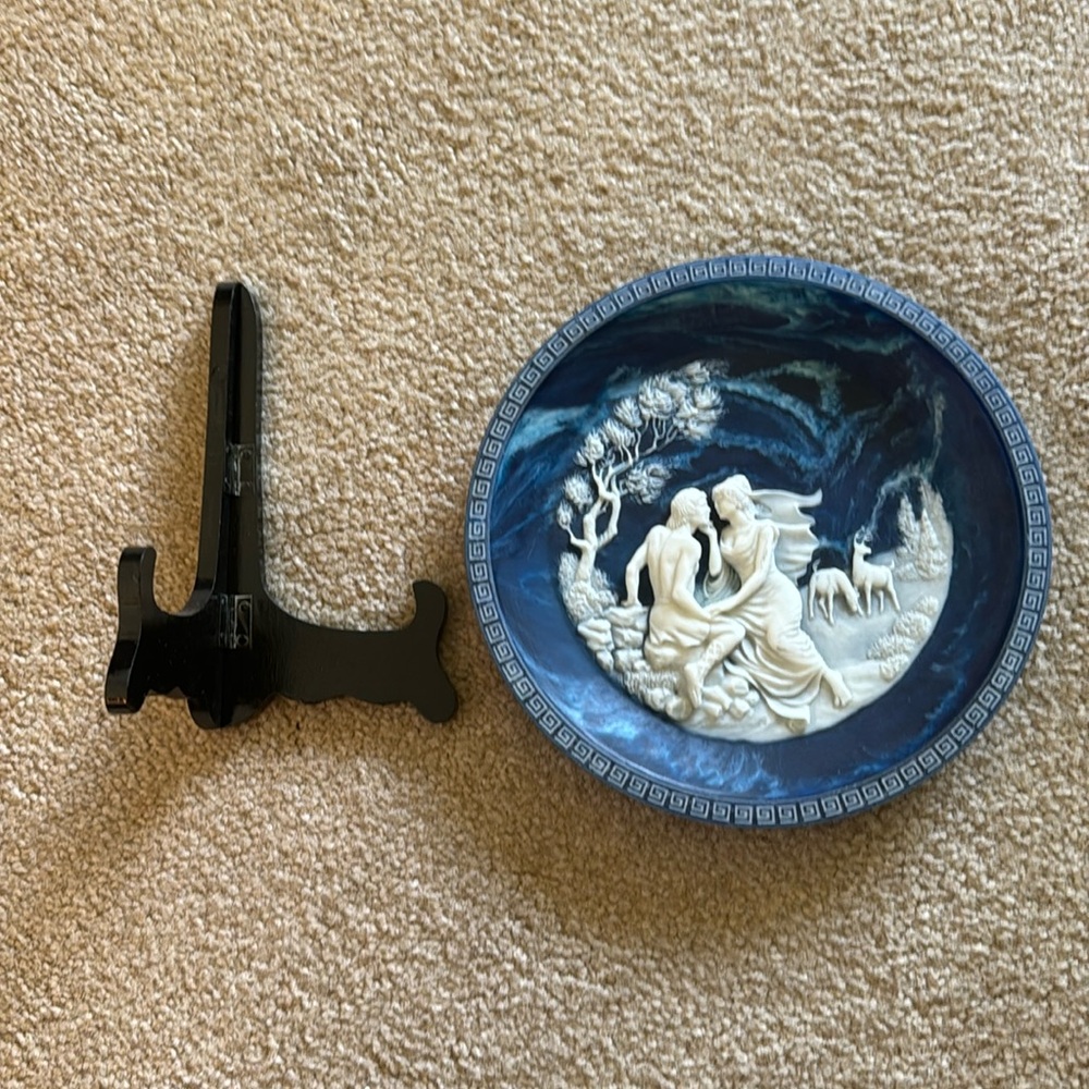 Isle of Circle Plate